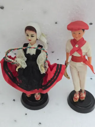 Bambole regionali basche vintage