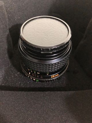 Objetivo Minolta MD W. Rokkor 28mm 1:2.8
