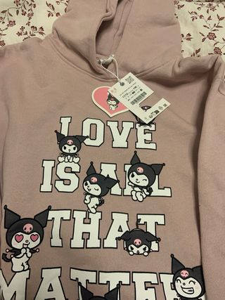 Sudadera Kuromi Talla 11/12 tengo dos iguales