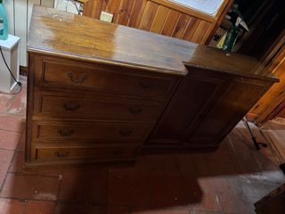 Cajonera con armario de madera