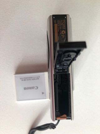 Camara Canon Ixus 8515