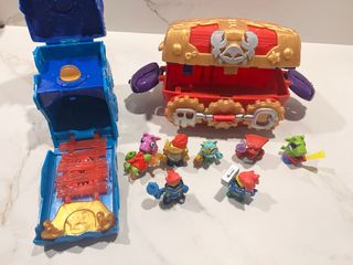 Lote Piratix Figuras y Cofres