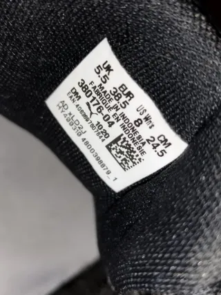 Zapatillas Puma Negras Doradas edición 36017604