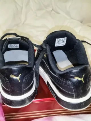 Zapatillas Puma Negras Doradas edición 36017604