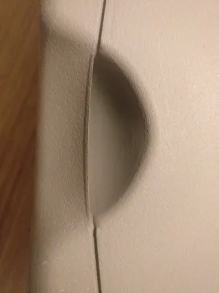 Dos Jardineras con soporte para colgar en balcón