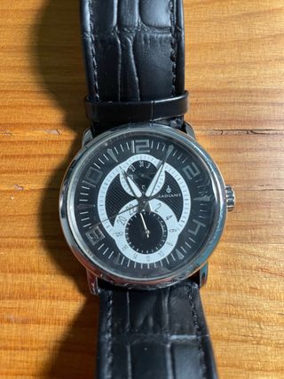 Reloj Radiant Cuarzo Negro y Plateado