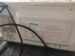 Microondas Orbegozo Blanco