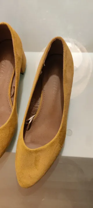 Zapatos de tacón mujer amarillo mostaza