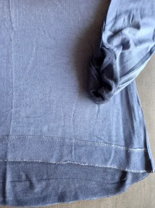 Jersey pico azul y plateado