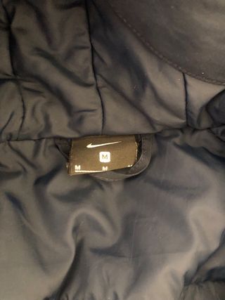 Chaqueta Nike azul cálida