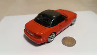Modellino Mazda MX-5 Miata 1:32 Rosso