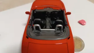 Modellino Mazda MX-5 Miata 1:32 Rosso