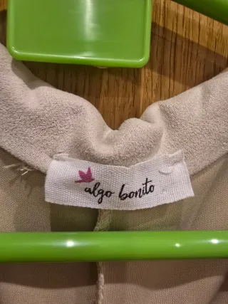 Chaqueta polipiel beige