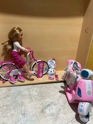 Nancy sobre Ruedas con Accesorios