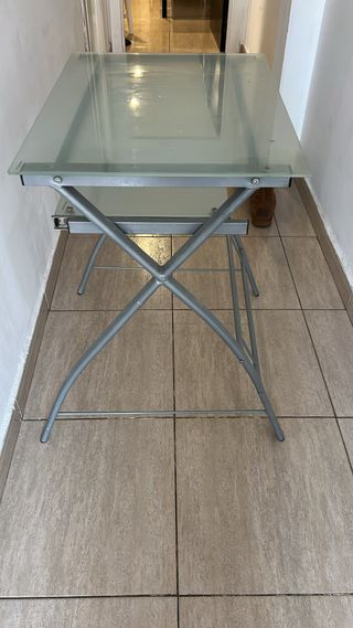 Mesa de oficina cristal y metal