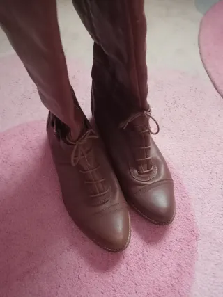 Botas mosqueteras Stradivarius marrones T41