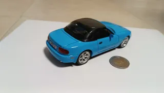 Modellino Mazda MX-5 Miata 1:32 Blu
