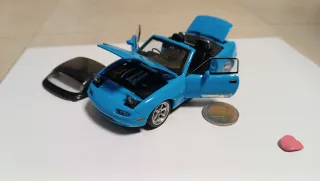 Modellino Mazda MX-5 Miata 1:32 Blu