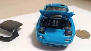 Modellino Mazda MX-5 Miata 1:32 Blu