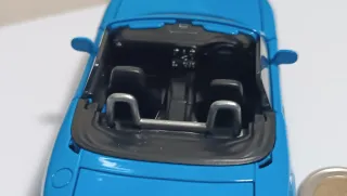 Modellino Mazda MX-5 Miata 1:32 Blu