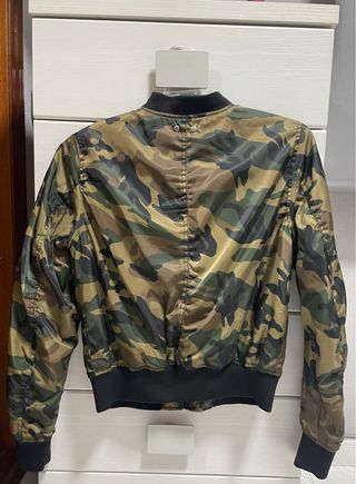 Chaqueta bomber militar Pull&Bear