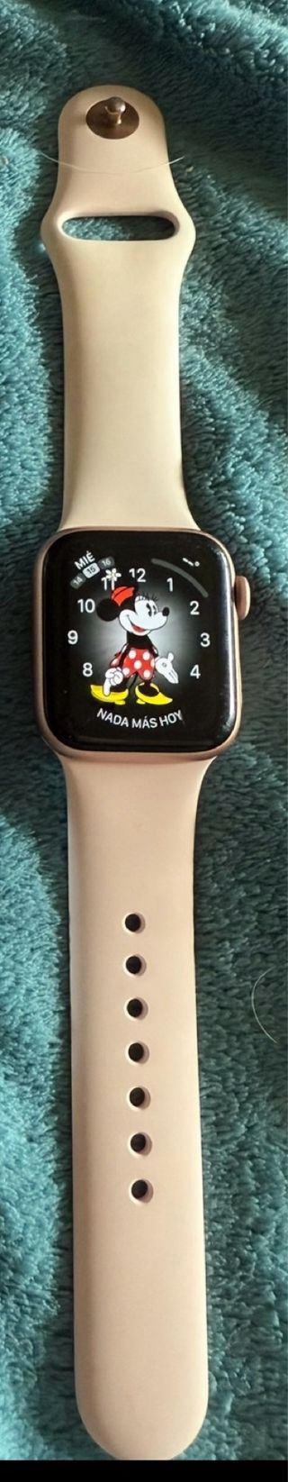 Apple Watch 40mm GPS + Celular