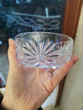 Porta oggetti in cristallo con coperchio