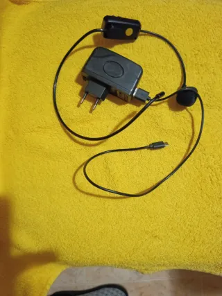 Altavoz Aroce con micrófono para hablar