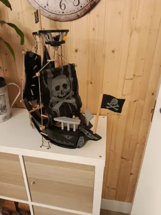 Barco Pirata de Madera