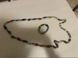 Set collana e bracciale perline colorate