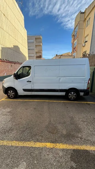 Nissan NV400 2016