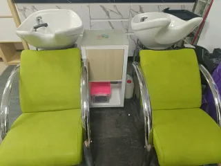 1 Sillon y 3 espejos peluquería