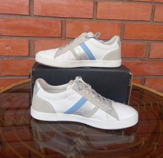 Zapatillas Geox Mujer Talla 39 Blancas y Plateadas
