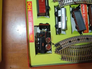 Tren eléctrico antiguo paya