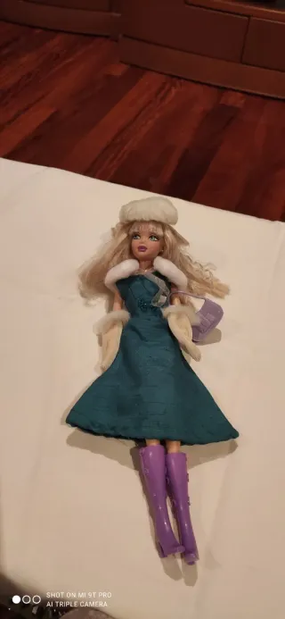 Abiti e accessori per bambole Barbie