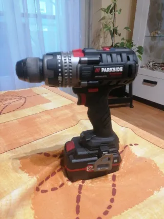 Taladro Parkside 20V + Batería 4.0Ah y 4.5Ah