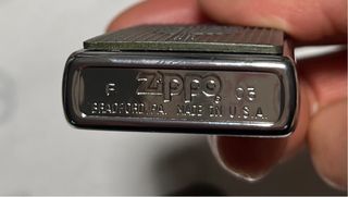 Zippo con diseño de cactus