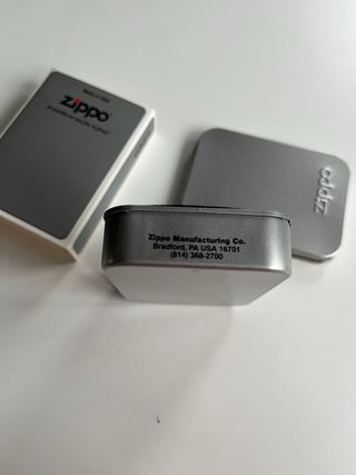 Zippo con diseño de cactus