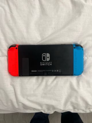 Nintendo Switch 2017 con accessori