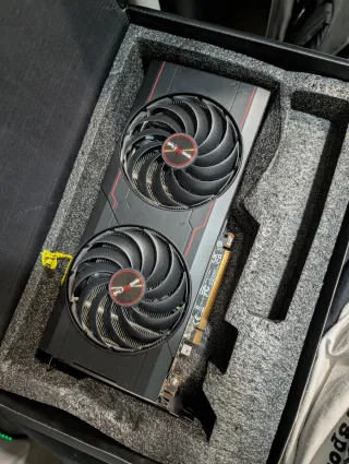 Tarjeta Gráfica AMD RX 6700 XT 12GB