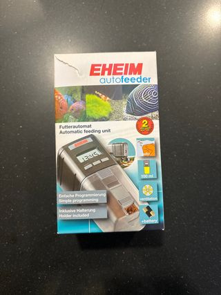 Alimentatore automatico EHEIM per acquari