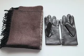 Conjunto bufanda y guantes NUEVO