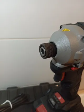 Atornillador de impacto Parkside 20V performance