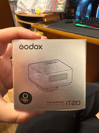 Flash Godox iT20 para Olympus