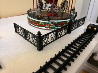 Set 5 Ringhiere + 6 Piloni Spooky Halloween Lemax