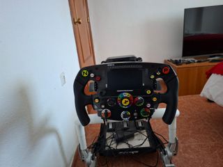 Simulador de Carreras marca Thrusmaster NUEVO