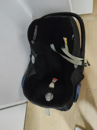 2 Sillas Maxicosi + 2 Bases + Adaptador Gemelar