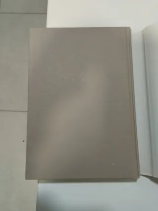 Presidentes: veinticinco años de historia narra...