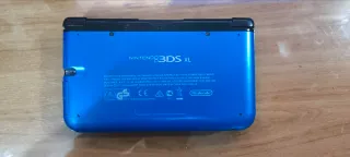 Nintendo 3DS XL Nero/Blu + Caricabatterie e Custodia