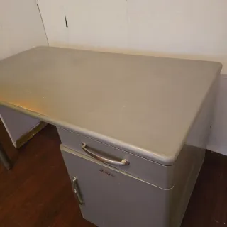 Escritorio Metálico Gris